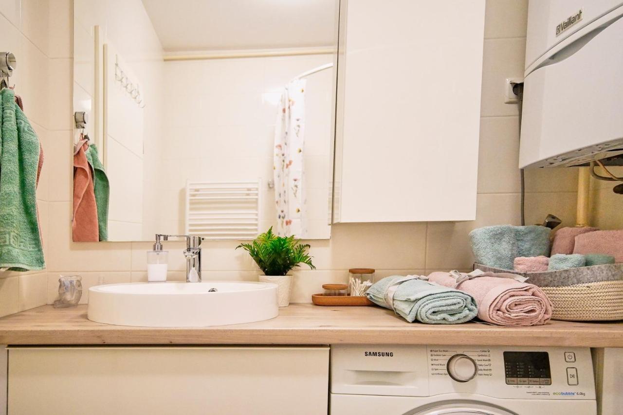 Lovely Apartment Mira Near Airport Zagreb Velika Gorica Ngoại thất bức ảnh